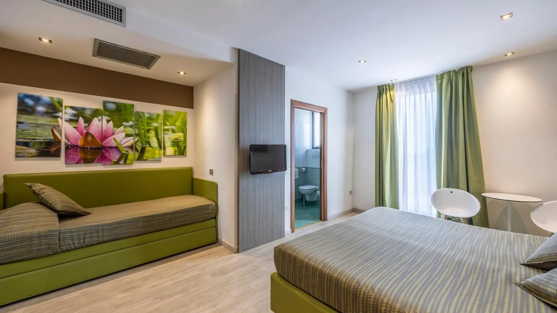 Hotel Ideal Sirmione 4*,
