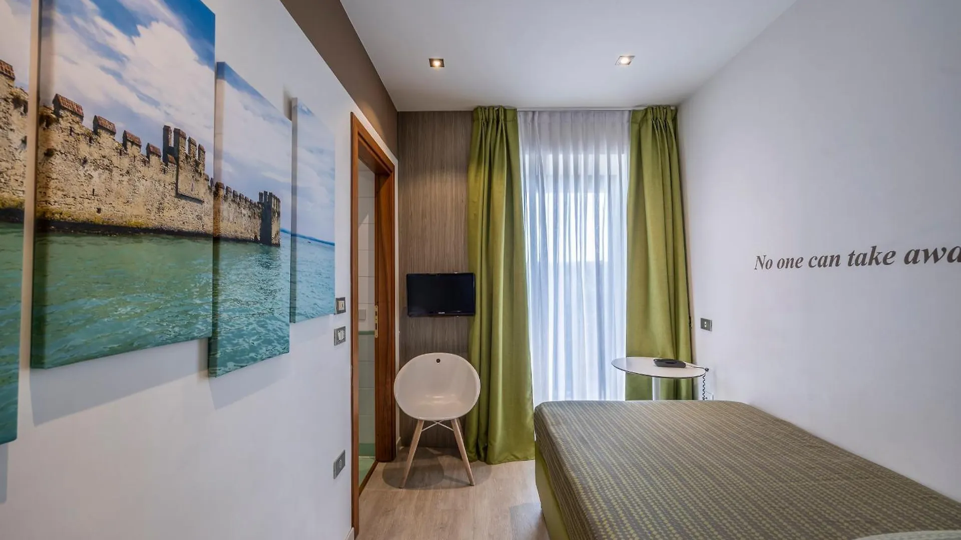 Hotel Ideal Sirmione 4*,  Włochy