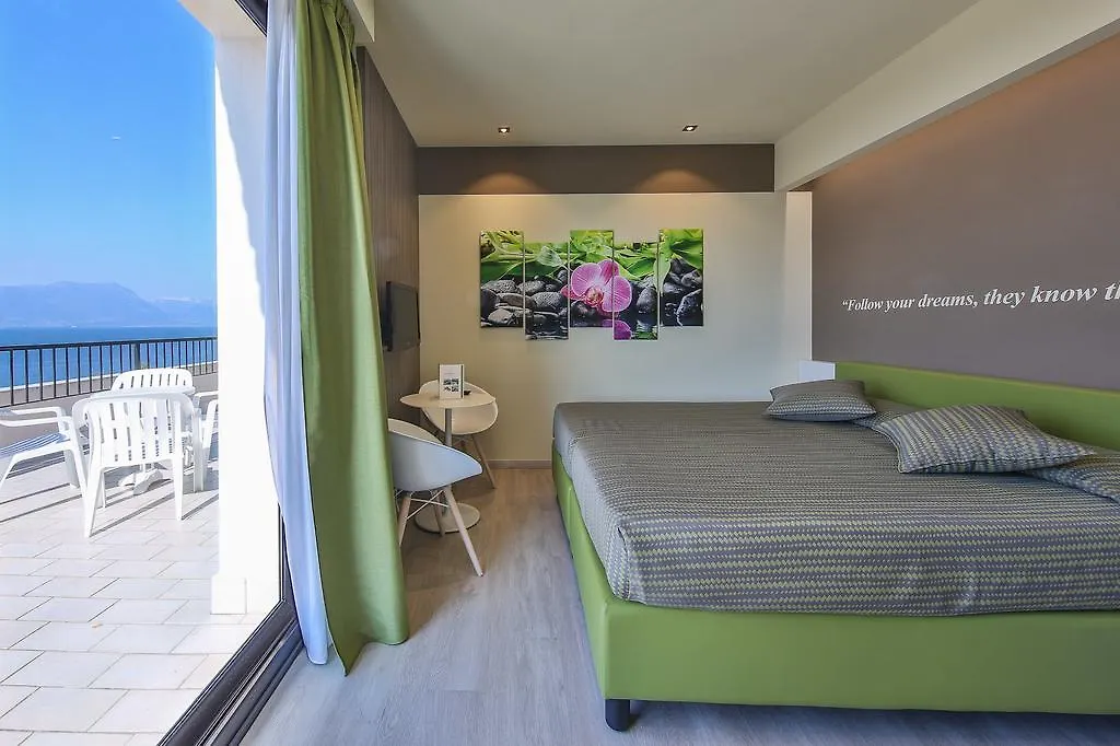 Hotel Ideal Sirmione